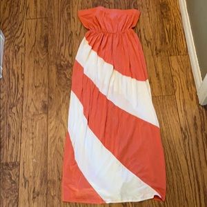 👒3/$50 Strapless maxi orange striped dress